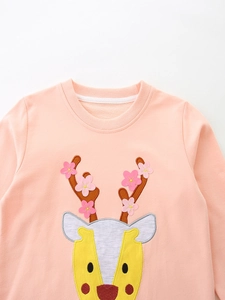 Sweat de Noël rose pour fille avec broderie de renne et col rond en maille côtelée