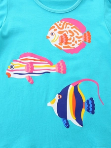 T-shirt da bambina in blu acceso in cotone con stampe di pesci tropicali colorati