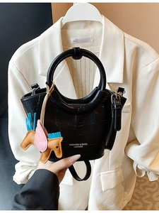 Crocodile Pattern PU Leather Bucket Crossbody Bag For Women Round Handle Fashion Handbag With Adjustable Strap Daily Versatile