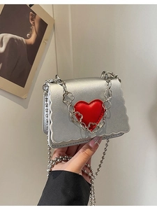 Women Mini Heart Scalloped Crossbody Bag With Ball Chain Strap Sweet Fashion PU Leather Small Square Shoulder Bag For Party
