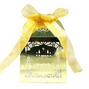 Goldene lasergeschnittene Eid-Süßigkeitenbox mit Mondmotiven und gelber Schleife