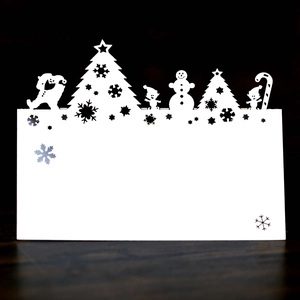 Laser Cut Christmas Place Cards Artificial Pearl Paper Reindeer Snowflake Hollow Table Name Cards For Holiday Dinner Party Decor