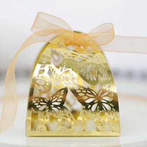 Laser Cut Butterfly Hollow Candy Box Pearlescent Paper Gift Box With Ribbon For Wedding Party Favor Packaging Valentine Decor