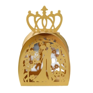 Laser cut gold hollow candy box with crown top and kissing couple for wedding gift