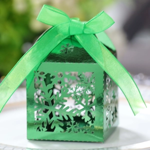 Boîte à bonbons flocon de neige vert métallisé avec ruban pour cadeaux de Noël
