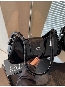 Élégant Sac Baguette en Cuir PU Verni pour Femme Grande Capacité Mode Sac à Épaule sous le Bras Sac à Main Vintage