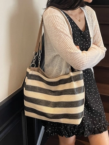 Sac Cabas Tissé en Paille de Grande Capacité pour Femmes Rayures Contrastées Sac à Épaule de Plage d'Été Chaîne en Cuir Décontracté