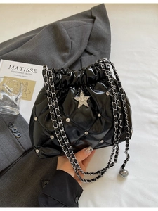 Sac Seau Matelassé Femme Étoile Strass Chaîne Cuir PU Motif Losange Bandoulière Cordon Mode Quotidienne