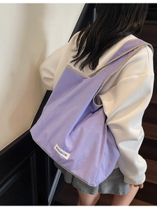 Minimalistische Lavendel-Canvas-Tragetasche mit großem Fassungsvermögen für einen Sommer-Stil
