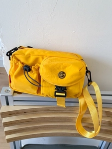 Women's Casual Nylon Multi-Pocket Shoulder Bag Fashion Lightweight Small Square Crossbody Bag With Adjustable Strap