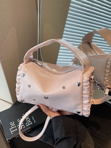 Retro light pink tote bag with silver heart studs and sparkling rhinestones stylish design