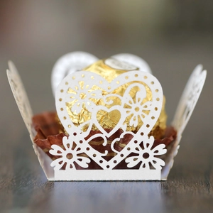 Hollow heart pattern laser cut paper chocolate liners for wedding and party favors