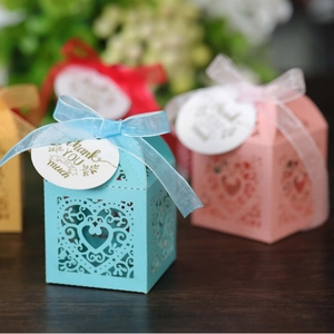 Heart Laser Cut Wedding Favor Boxes Pearlescent Paper Ribbon Thank You Tag Hollow Candy Gift Box Party Supplies For Guests