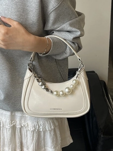 Sac à Épaule Hobo en Similicuir Pour Femmes Avec Chaîne de Künstliche Perles Cœur Élégant Petit Sac à Main Crossbody Pour Mode de Fête Quotidienne