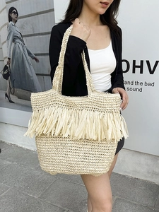 Handmade Straw Woven Tassel Tote Bag Large Capacity Summer Beach Vacation Shoulder Bag For Women Korean Chic Style Bag
