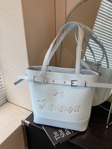 Sac à Dos Femme Mode avec Nœud en Cuir PU Grande Capacité Sac Cabas Sac à Épaule avec Broderie de Lettres Quotidien
