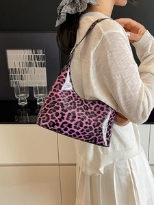 Fashionable purple leopard print shoulder bag in glossy patent leather for women