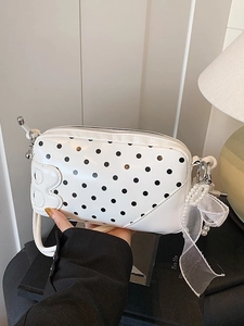 Sac à Épaule Carré Mignon à Pois pour Femmes Sac Bandoulière en Cuir PU Avec Nœud Pendentif Künstliche Perle Style Spicy Girl