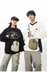 Sacs à bandoulière d'extérieur pour hommes et femmes en nylon vert olive et gris clair