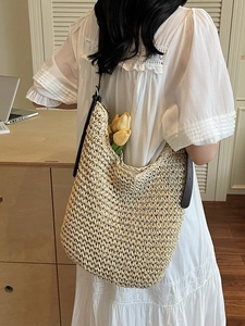 Pastoral Style Woven Straw Tote Bag For Women Summer Vacation Shoulder Bag Large Capacity Bag With Synthetic Leather Strap