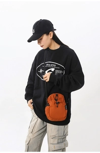 Style urbain d'un sac bandoulière orange en nylon imperméable avec cordon de serrage