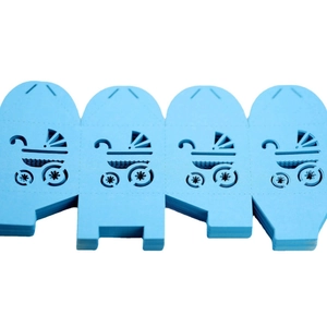 Boîte à bonbons bleue découpée au laser motif landau pour fête de naissance et bébé