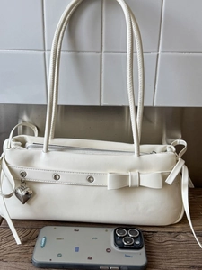 Women Y2K PU Leather Baguette Bag With Bow Heart Pendant Solid Color Casual Shoulder Bag Office Commute Fashion Chic Handbag