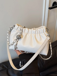 Borsa Donna a Nuvola con Pieghe in Pelle PU Grana Lychee Tracolla Catena Argento Charm Sfera Metallica Borsa a Spalla