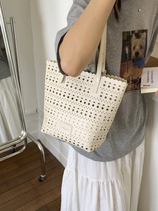 Chic cream cutout tote bag with geometric design and inner pouch for women's daily commute
