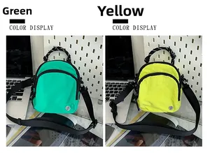 Détails des mini sacs bandoulière en nylon vert et jaune avec des bretelles réglables