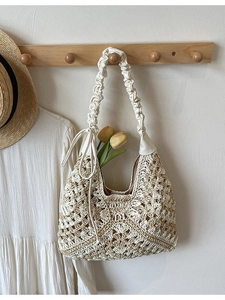 Large Capacity Woven Straw Shoulder Bag For Women Summer Beach Tote Bag With Scrunched Handle Vacation Casual Handbag