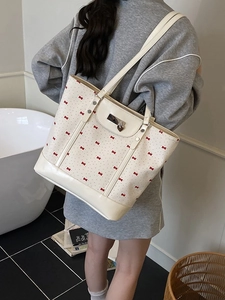Women Sweet Floral Bow Print PU Leather Tote Bag Large Capacity Commuter Shoulder Bag With Heart Pendant Fashion Handbag