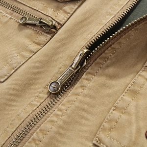 Outdoor fishing vest in khaki canvas with durable metal zipper and mountain engraving