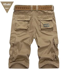 Short cargo kaki vue arrière avec ceinture tressée et lettrage UOD-CLUB sur poche arrière