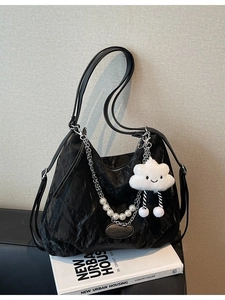 Sac Fourre-tout Plissé pour Femmes Sac à Dos Convertible Grande Capacité Sac à Épaule Avec Chaîne en Künstliche Perles et Nuage