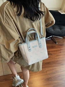 Mini sac seau élégant avec imprimé lapin et bandoulière bleue pour femme