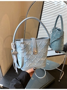 Borsa a Secchiello da Donna in Tessuto Denim Piccola Borsa a Tracolla in Patchwork di Pelle PU Con Dettaglio Cuciture Moda Casual