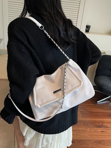 Large Capacity Fashionable PU Leather Underarm Bag For Women Wrinkled Chain Shoulder Bag Vintage Oil Wax Texture Tote Bag Handbag