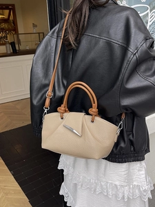 Minimalist lychee pattern tote bag in khaki leather with unique knot handle design