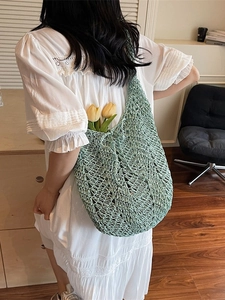 Light green hollow-out knitted tote bag with tulip decoration and shoulder strap