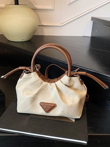 Women Vintage Pleated PU Leather Shoulder Bag Trendy Commuter Handbag With Adjustable Strap Bucket Bag Casual Crossbody Bag