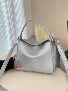 Silver lychee grain faux leather handbag with detachable shoulder strap and top handle