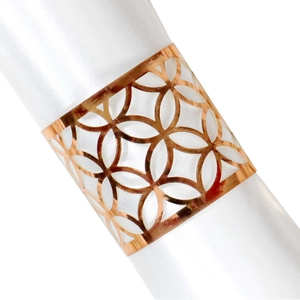 Rond de serviette élégant en or rose avec motif géométrique sur satin blanc