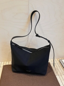 Women Simple Casual Commuter Shoulder Underarm Bag Large Capacity Tote Bag Fabric Hobo Bag Solid Color Fashion Handbag