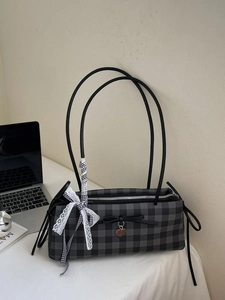 Chic grey plaid shoulder bag with black bows and heart pendant for summer style