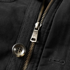 Men's winter casual jacket with vintage metal zipper and classic engraved resin button