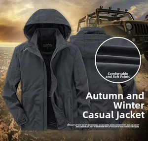 Vue détaillée de la veste à capuche avec doublure polaire et tissu coupe-vent