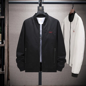 Giacca bomber da uomo con ricamo foglia d'acero Canada in colori nero e bianco