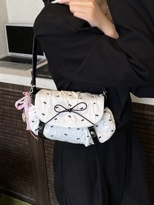 Women Sweet Plisse Bow Shoulder Bag Pleated Small Square Crossbody Bag With Artificial Pearl Heart Charm Romantic Fashion Underarm Bag