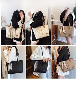 Trois sacs cabas minimalistes en blanc cassé, kaki et noir avec des foulards en soie